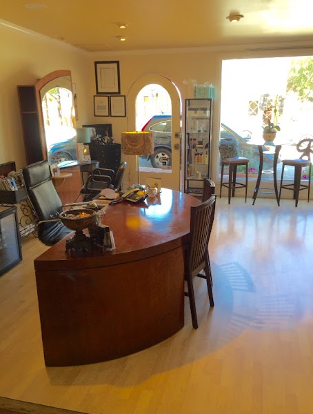 Color specialist work